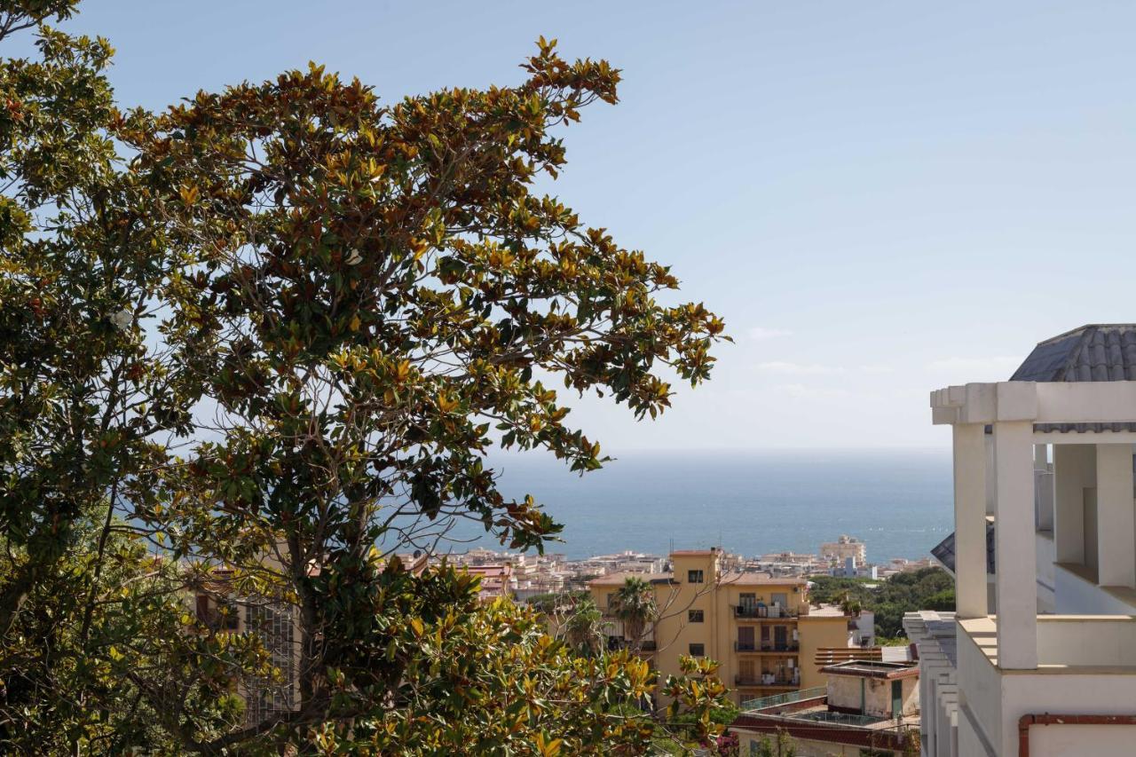 Hotel Sakura Torre del Greco Exterior photo